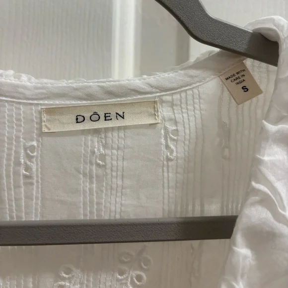 Doen Ivory Lace Blouse - Picture 4 of 7